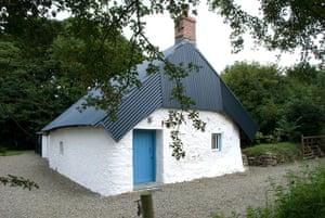 cottages cardigan: Pontbrenmydyr, near Aberaeron