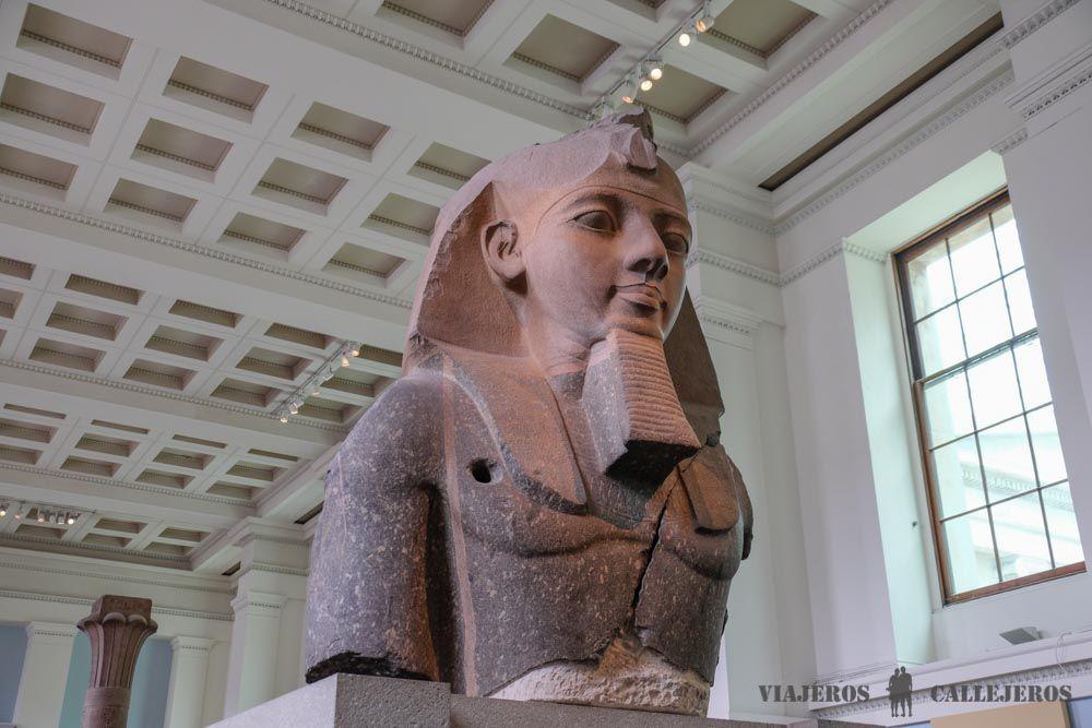 Ramsés II