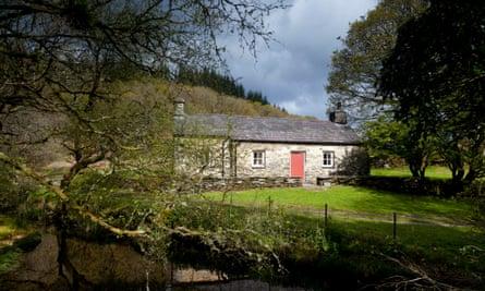 Ty Coch, Wales